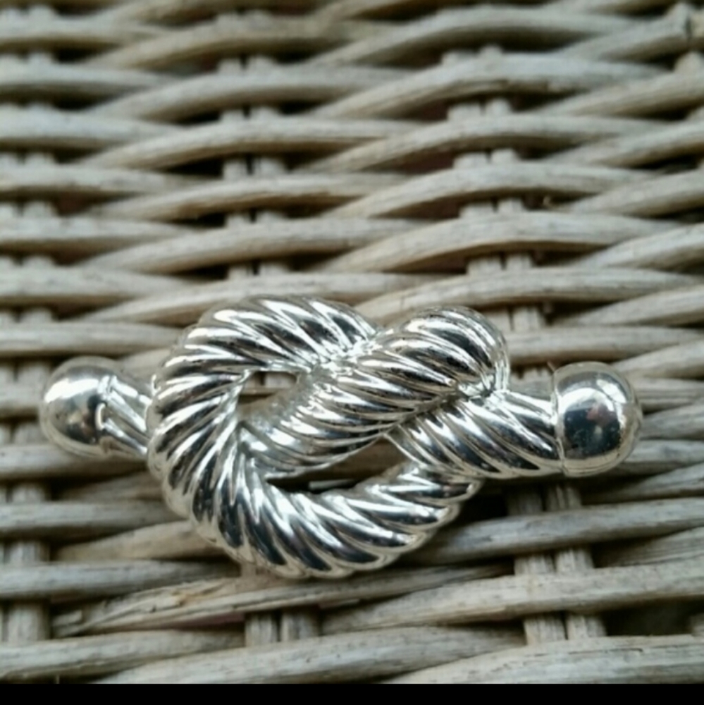 ♡Silver knot pin/brooch